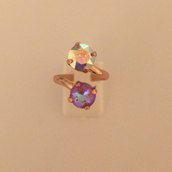 Aurora Borealis + Violet Rose Gold Crystal Ring - Picture 4 of 9
